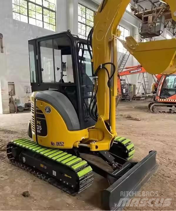 Komatsu PC35MR Pásová rýpadla