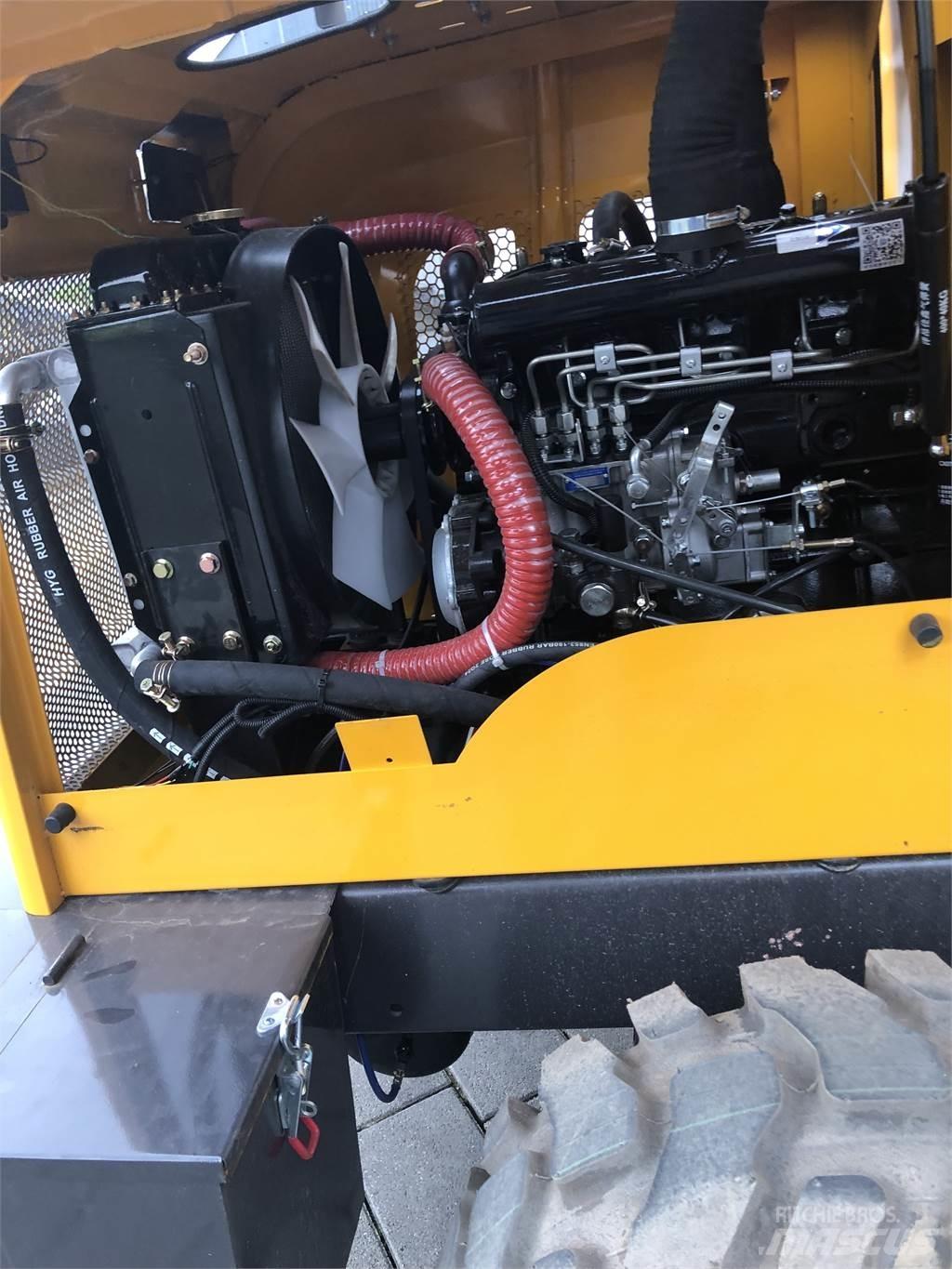  MP-l300 ( Machpro ) Kolové nakladače