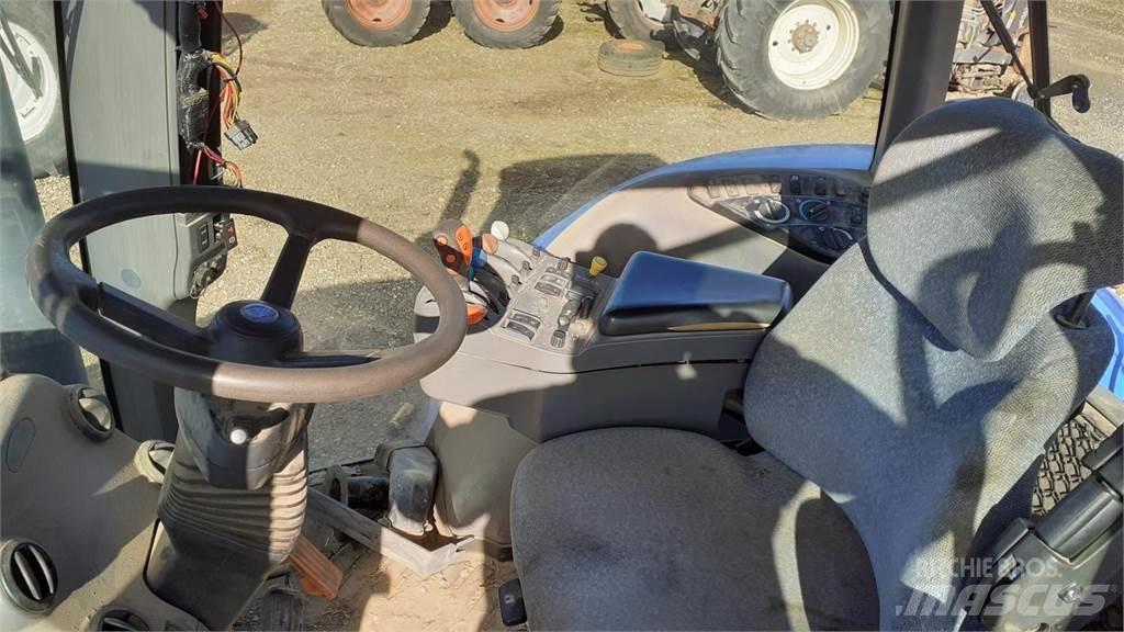 New Holland TG285 Traktory