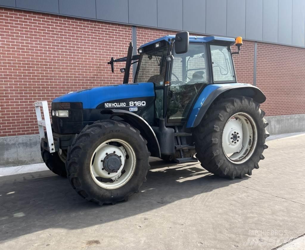 New Holland 8160 Traktory