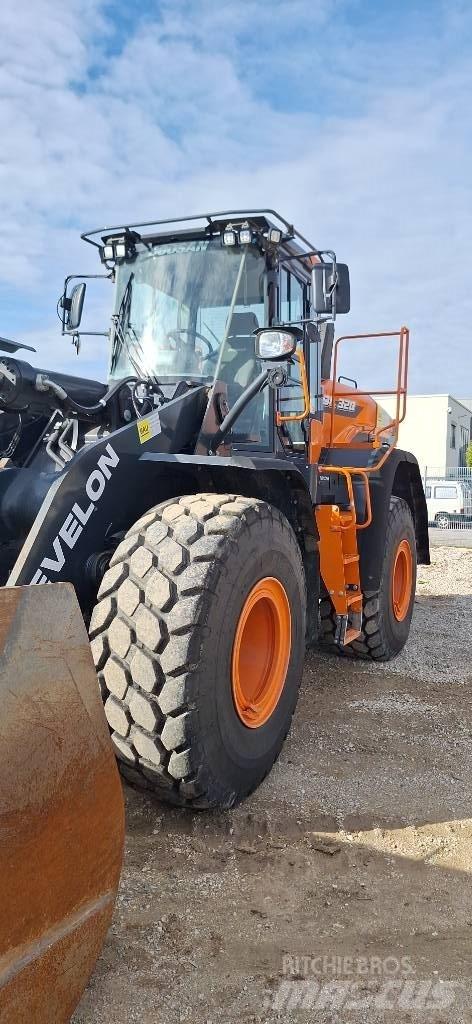 Doosan DL 320-7 Kolové nakladače