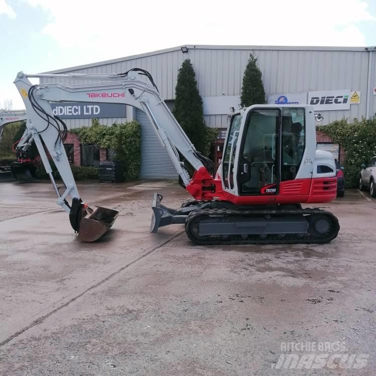 Takeuchi TB290 Midi rýpadla 7t - 12t