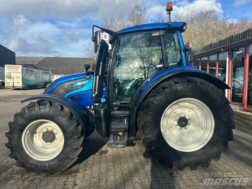 Valtra N174 D Traktory