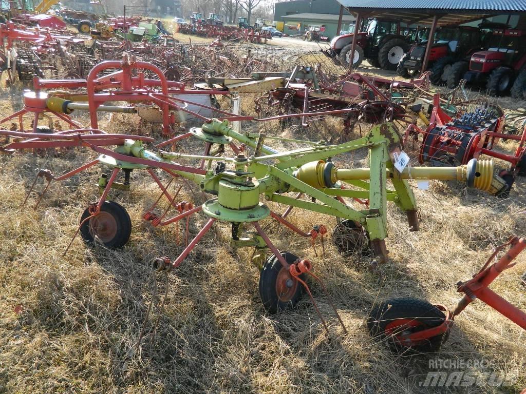 CLAAS 4 Obraceče a shrabovače sena