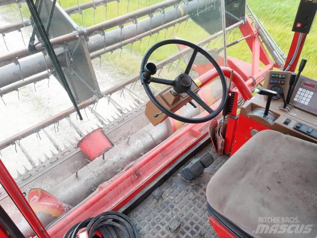 Dronningborg D7500 Sklízecí mlátičky