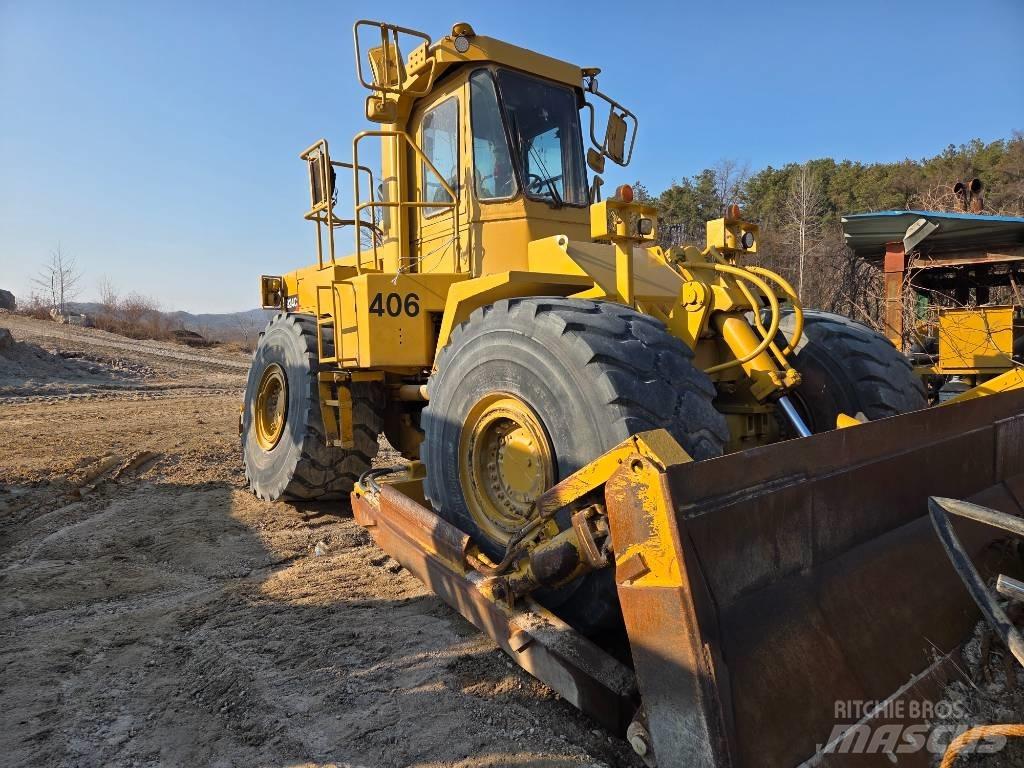 CAT 824c Kolové dozery