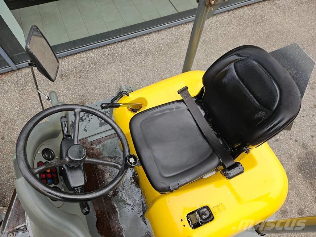 Wacker Neuson 2001 Vyklápěcí dempry