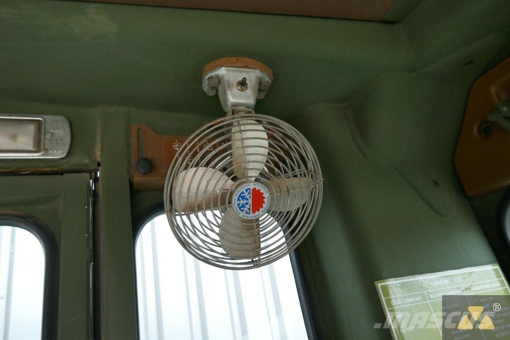 CAT 130G Ex-army Grejdry