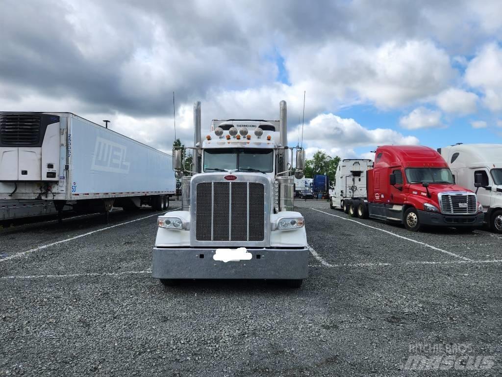 Peterbilt 389 Tahače
