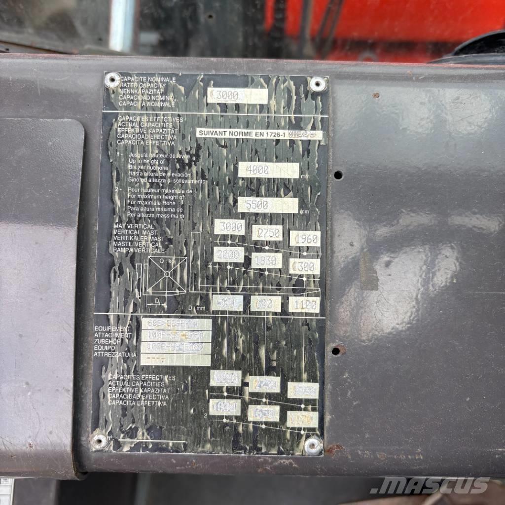Manitou M 30.4 Terénní vysokozdvižné vozíky