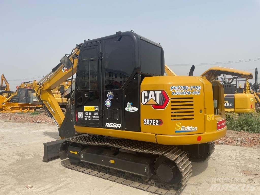 CAT 307E2 Mini rýpadla < 7t