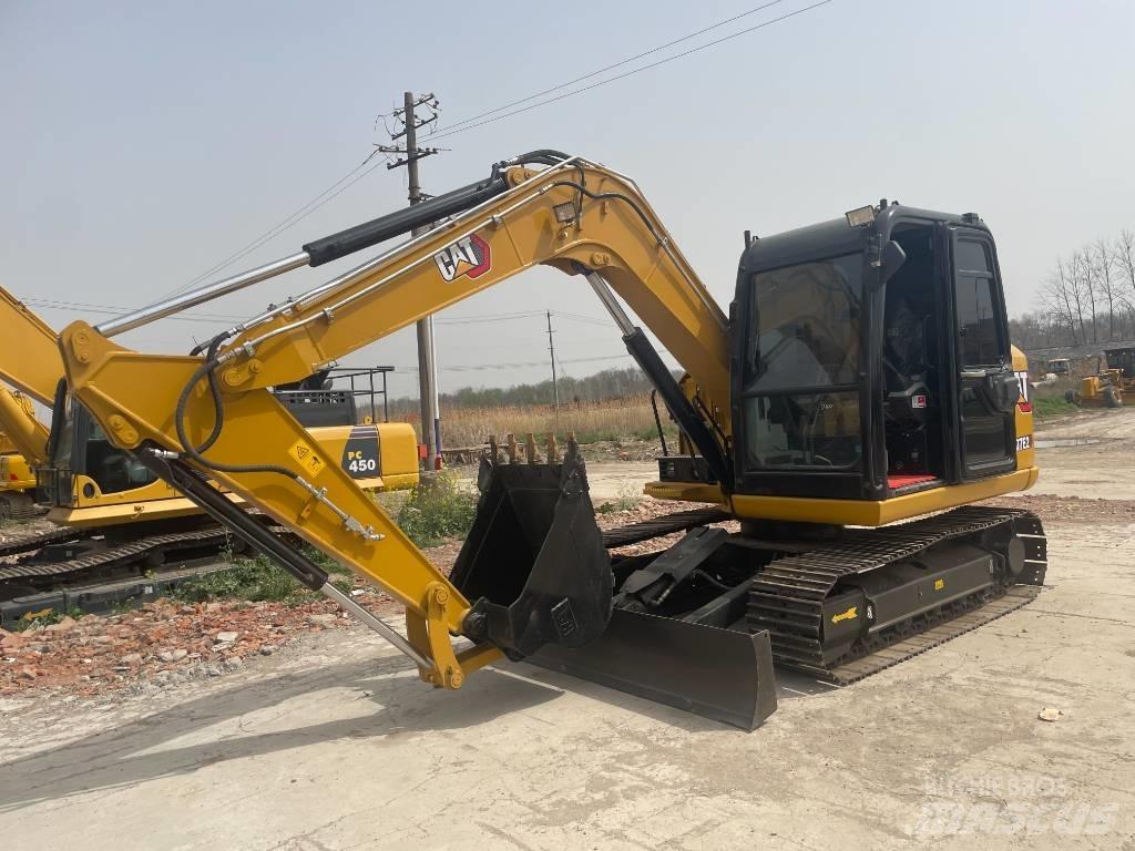 CAT 307E2 Mini rýpadla < 7t