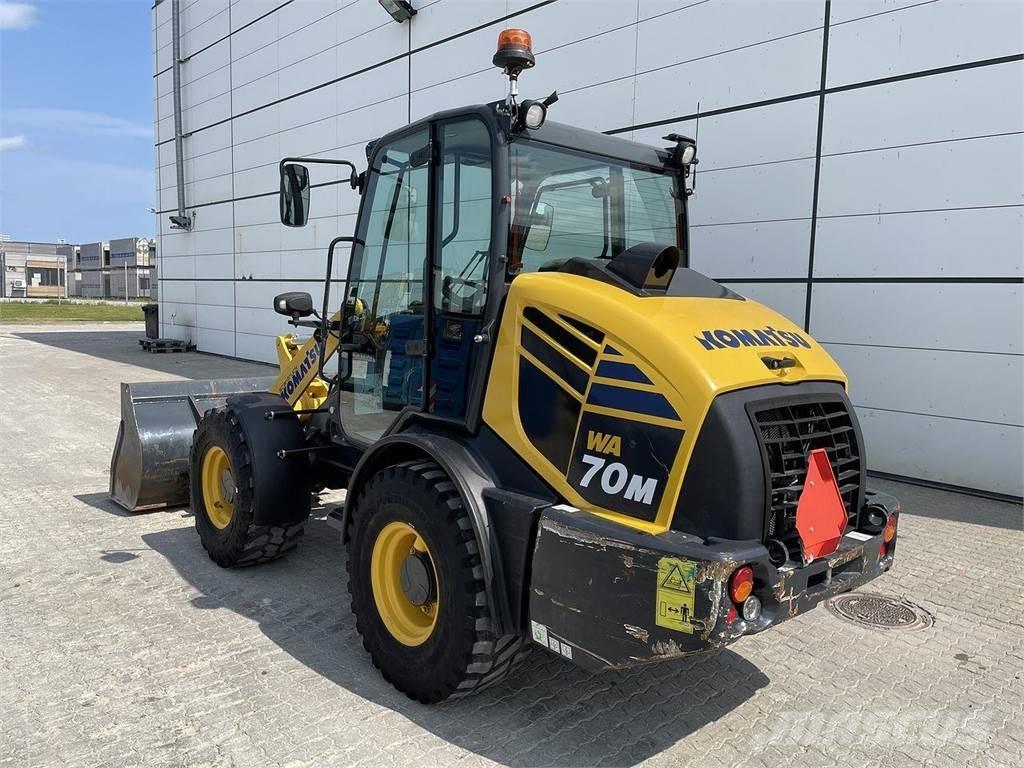 Komatsu WA70M-8EO Víceúčelové nakladače