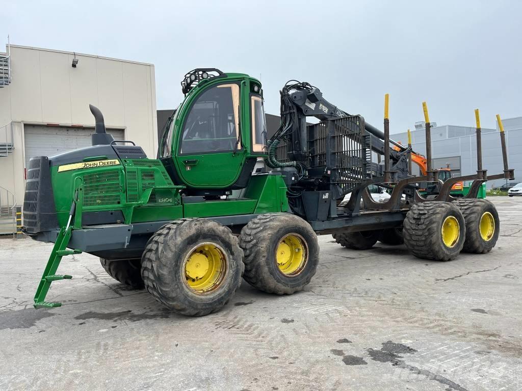 John Deere 1510G Vyvážecí traktory