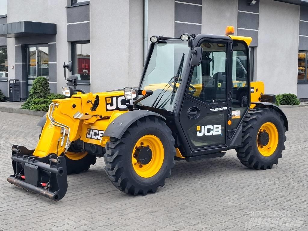 JCB 525-60 Teleskopické manipulátory