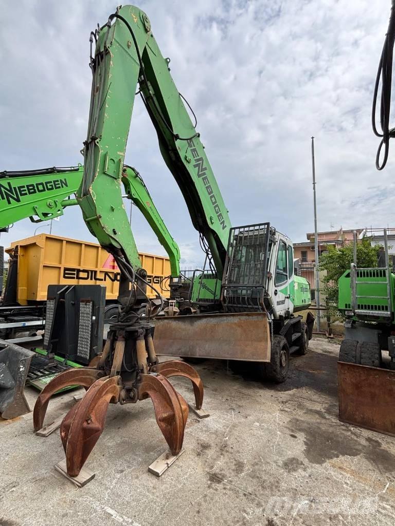Sennebogen 818 Stroje pro manipulaci s odpadem