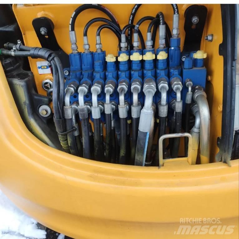 JCB 8045 Mini rýpadla < 7t