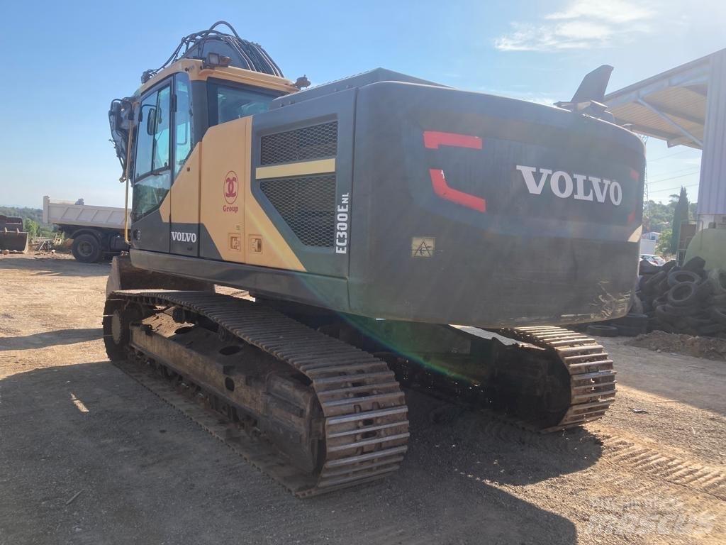 Volvo EC 300 E Pásová rýpadla