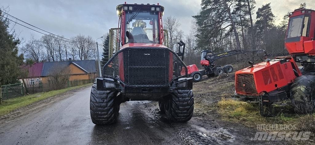 Komatsu 855 Vyvážecí traktory