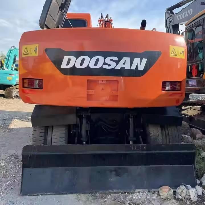 Doosan DX150W-9C Kolová rýpadla