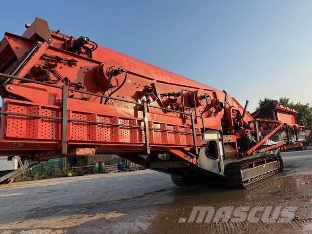 Sandvik QA450 Mobilní třídiče