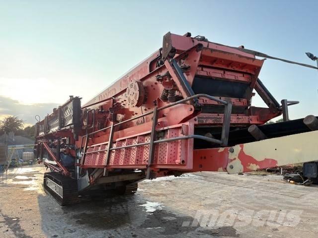 Sandvik QA450 Mobilní třídiče