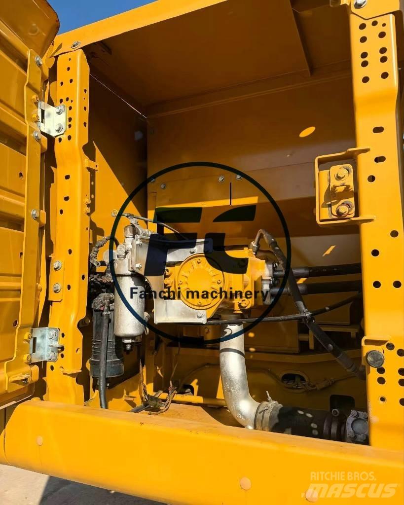 CAT 330 GC Pásová rýpadla