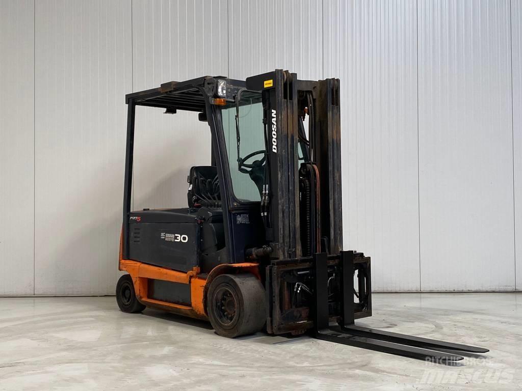 Doosan B30X-5 Akumulátorové vozíky