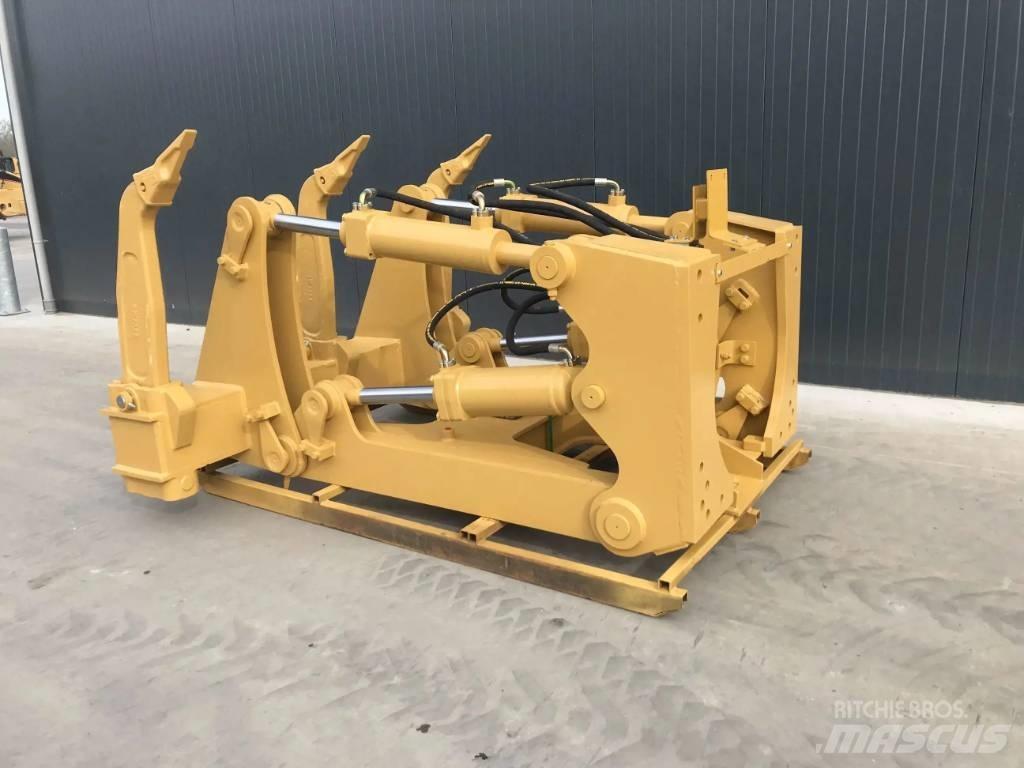 CAT D7H Půdní rozrušovače