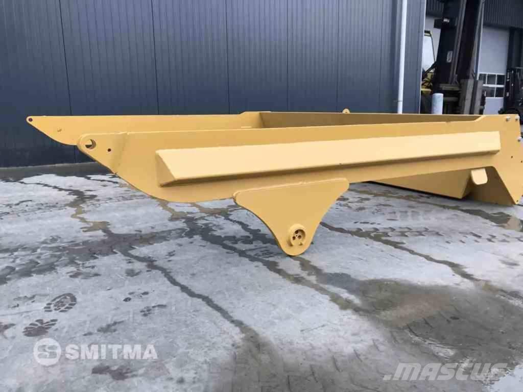 Volvo A35D Zadní dveře