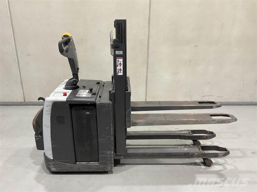 Atlet PBP200THP167 Samohybné vozíky