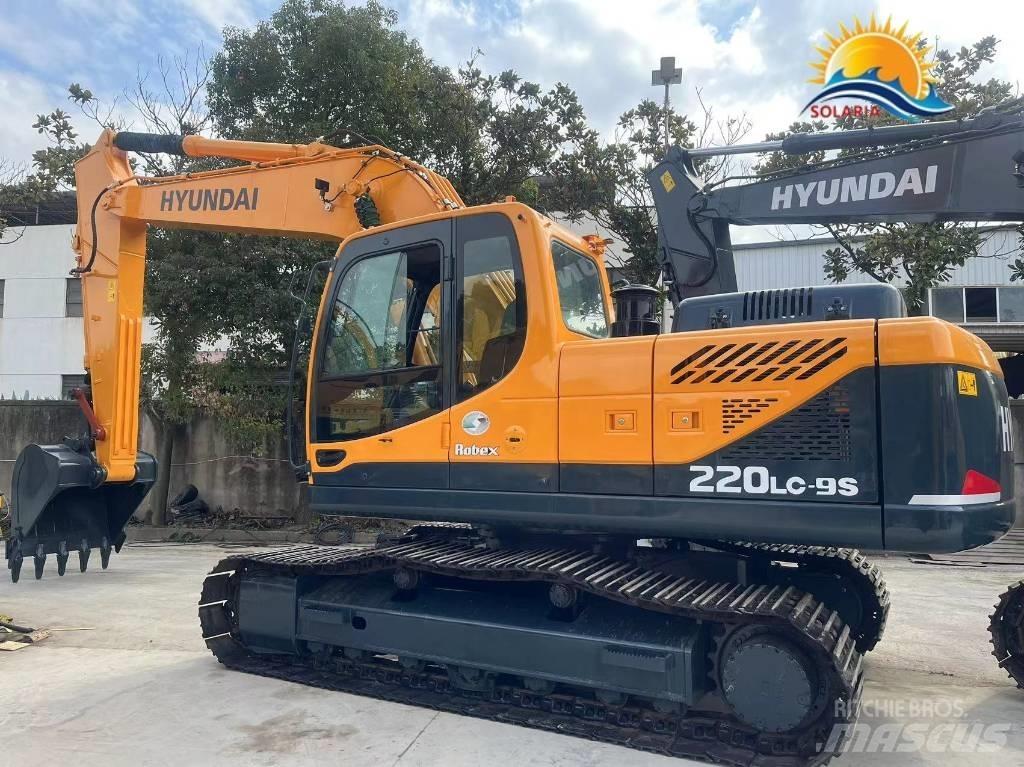 Hyundai R220LC-9S Kolová rýpadla