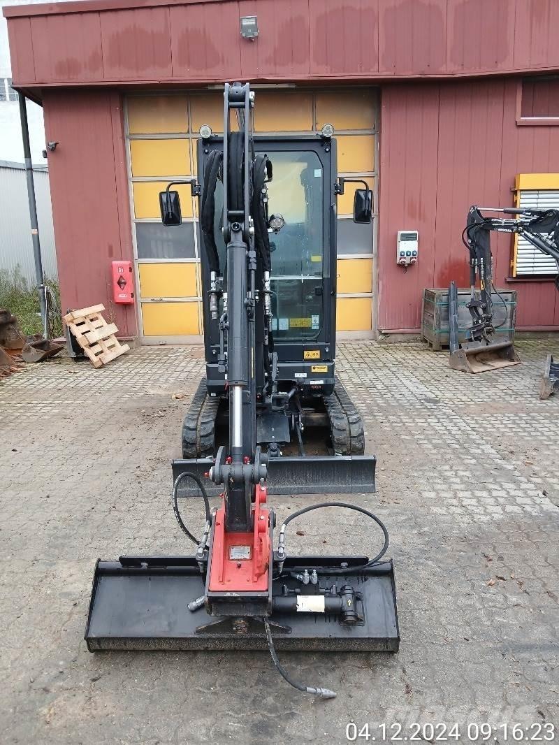 Eurocomach 22SR Mini rýpadla < 7t