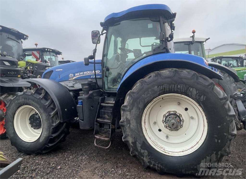 New Holland T7.270 Traktory