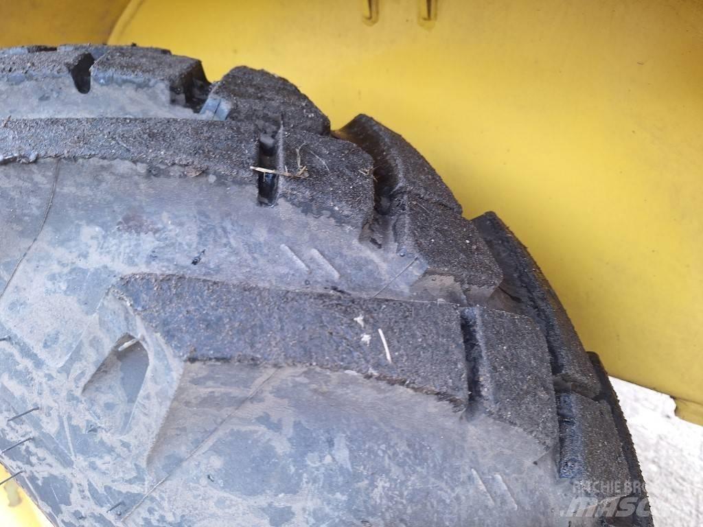 Yanmar V8 Víceúčelové nakladače
