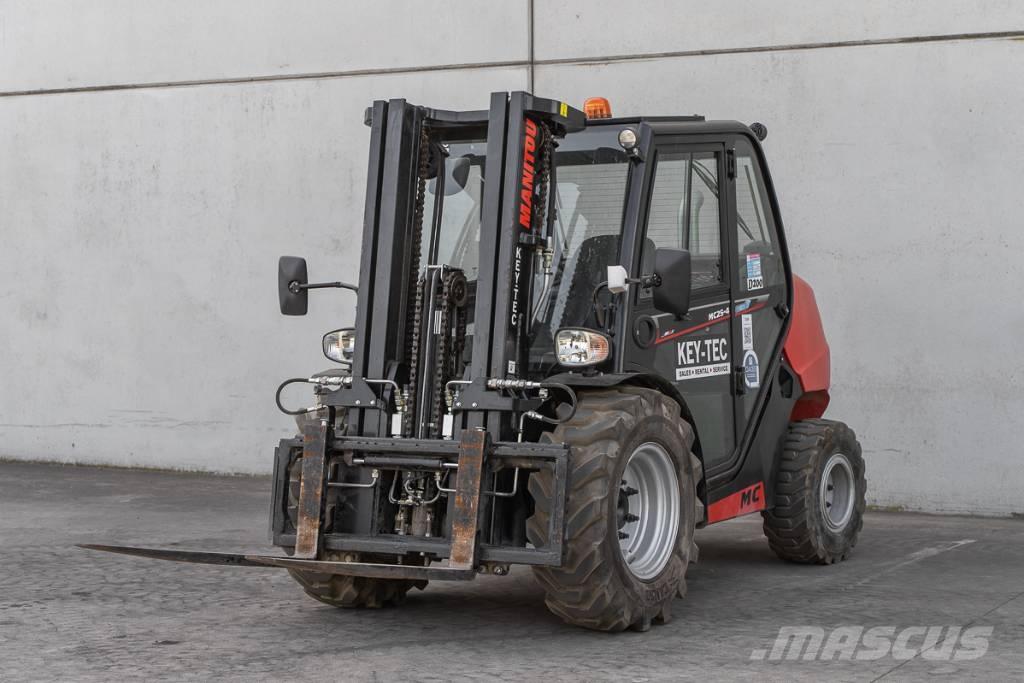 Manitou MC 25-4 Dieselové vozíky