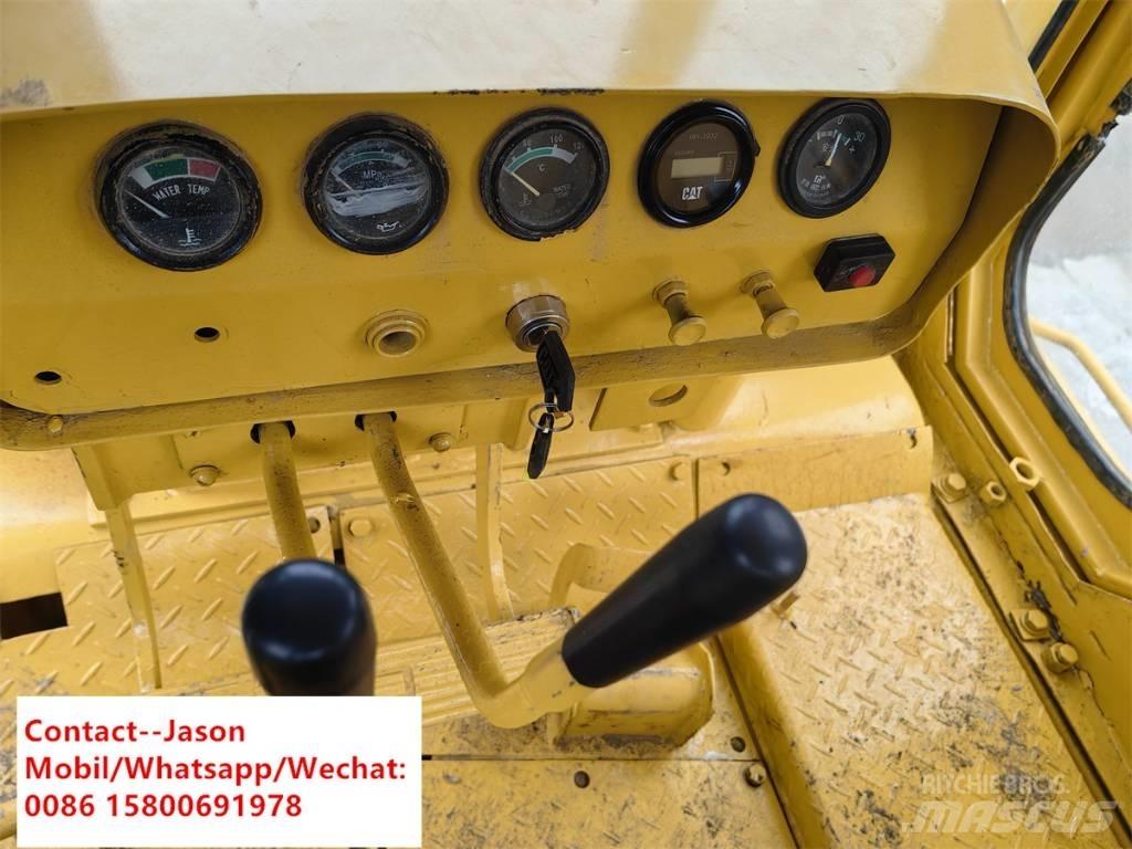 CAT D 7 G Pásové dozery