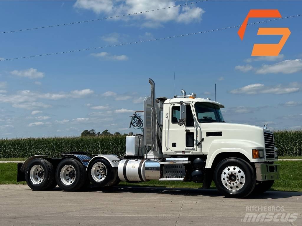Mack Pinnacle CH613 Tahače