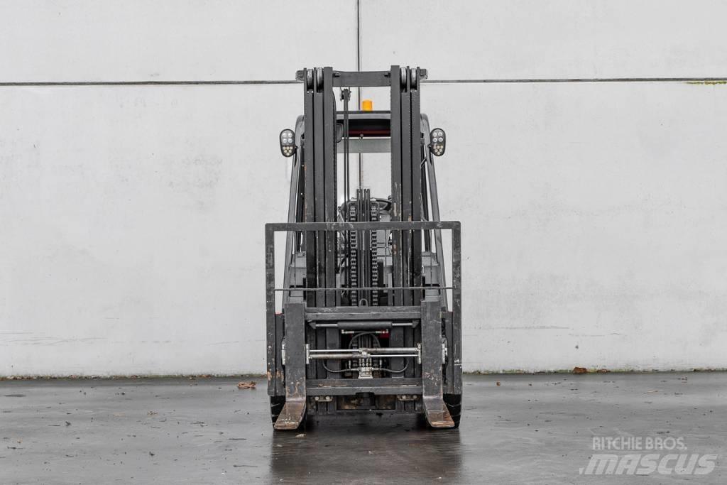 Manitou MI 35 D Dieselové vozíky