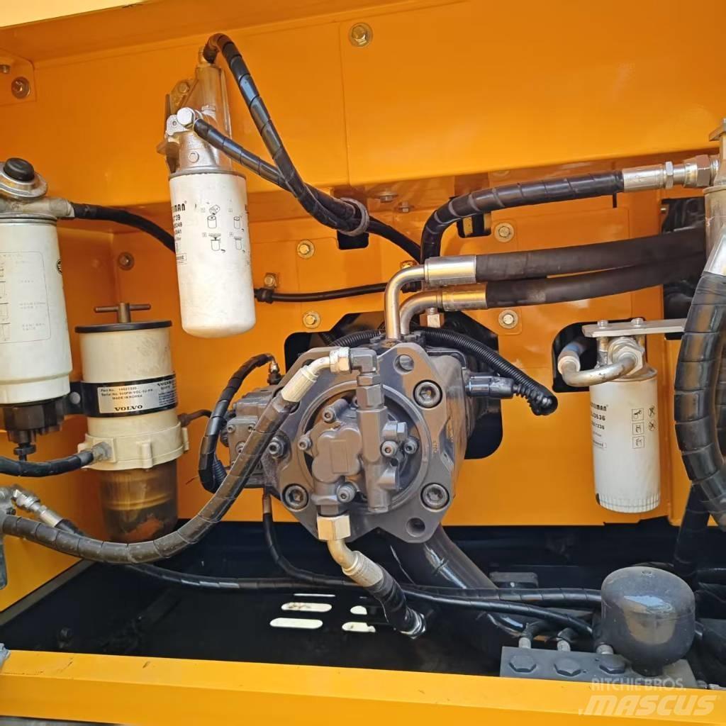 Volvo EC 250 D L Pásová rýpadla