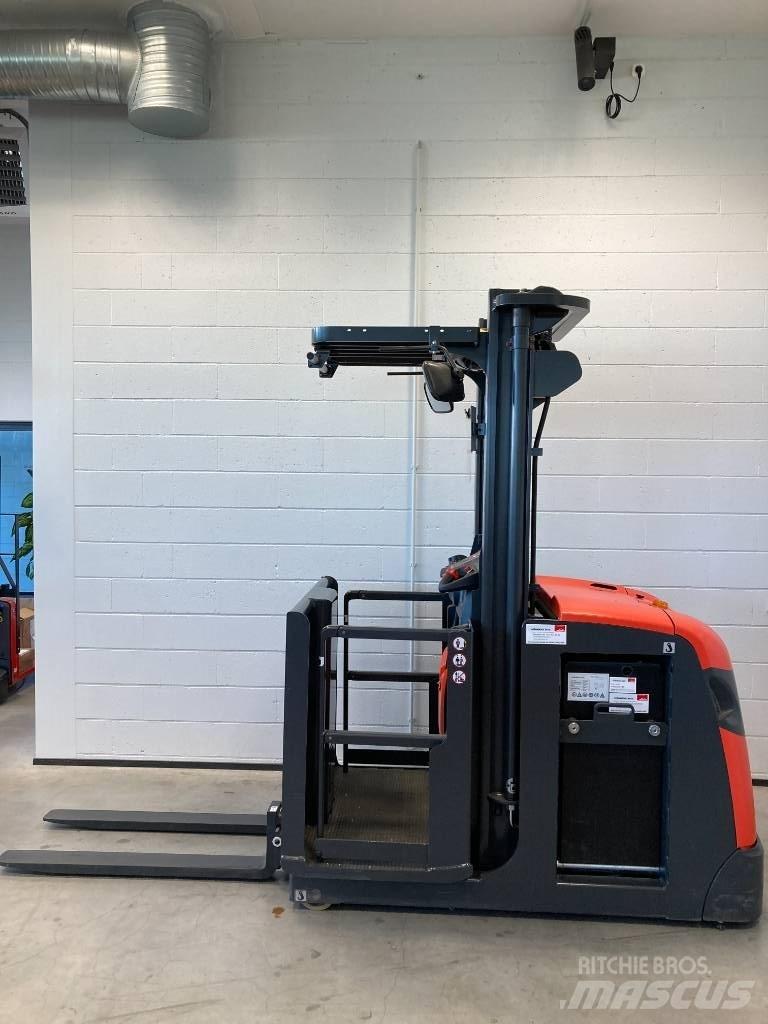 Linde V10/5021 Střednězdvižný vozík