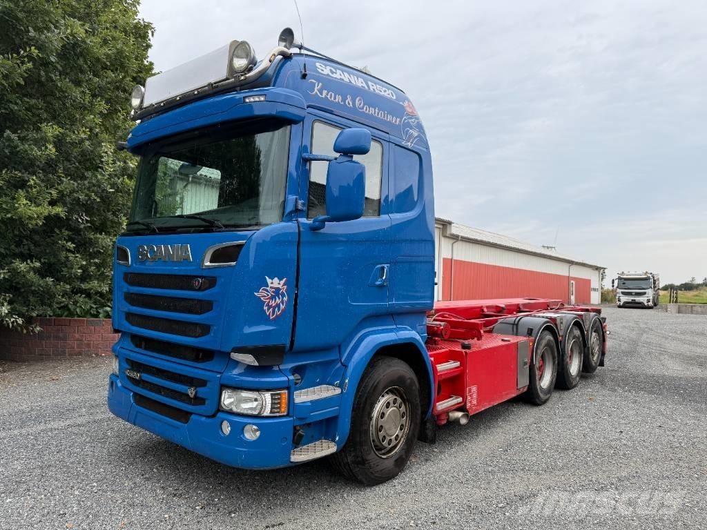 Scania R520 8x4 Lanový nosič kontejnerů