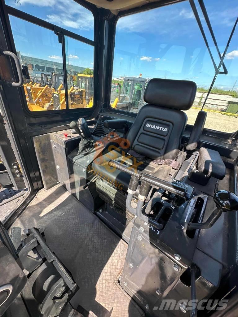 Shantui SD 22 F Pásové dozery
