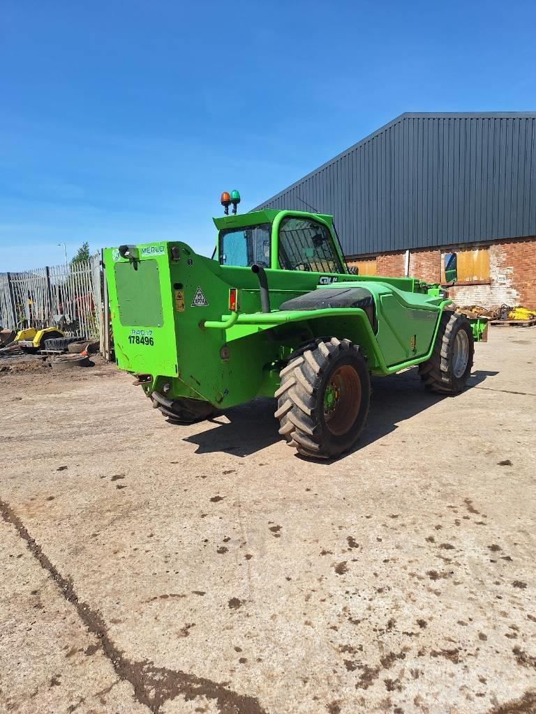 Merlo P 40.17 Teleskopické manipulátory