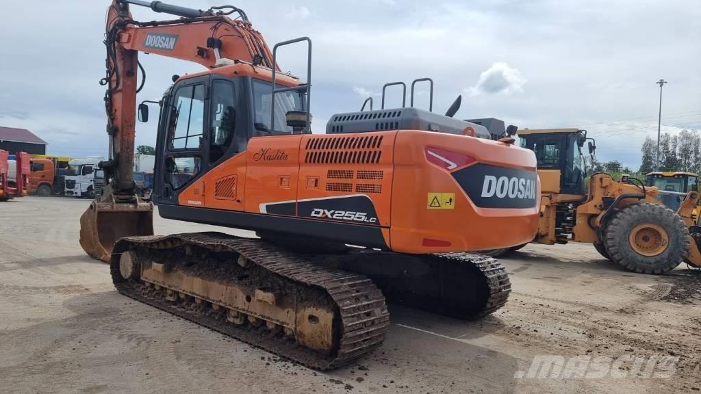 Doosan DX 255 LC-5 Pásová rýpadla