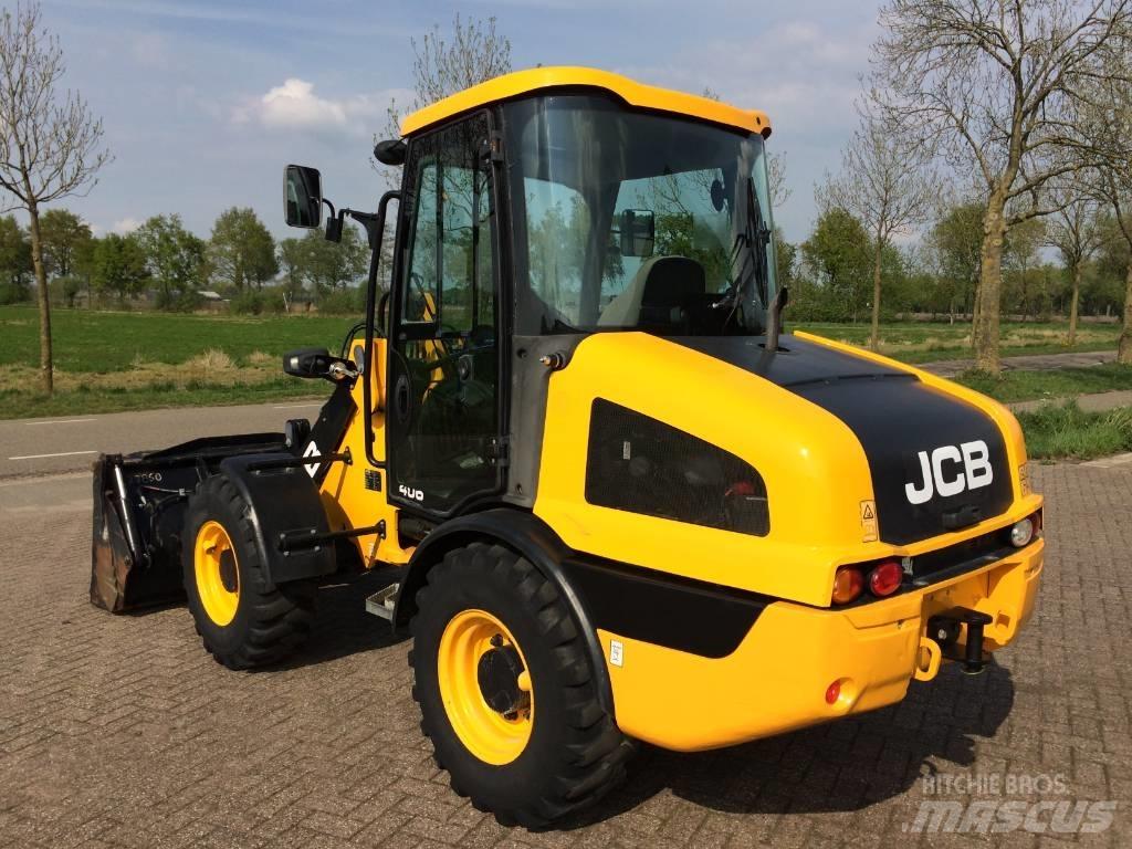 JCB 406 Kolové nakladače