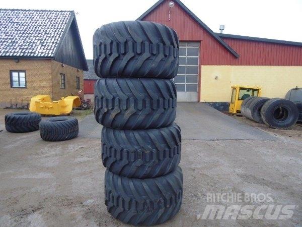 Trelleborg Twin T423 Pneumatiky, kola a ráfky