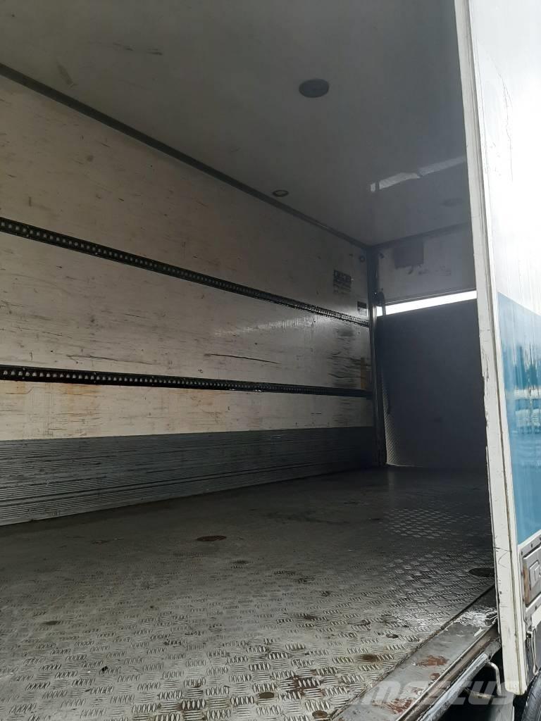 Volvo FE 320 Chladírenské nákladní vozy