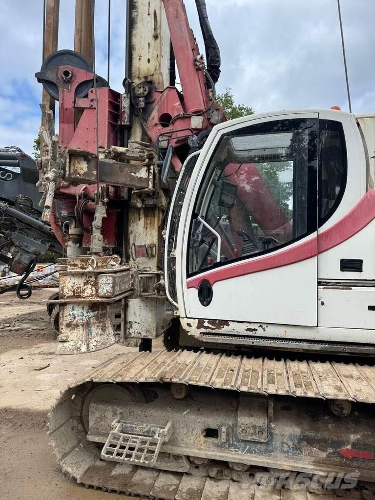 Casagrande B175 Velké vrtací stroje
