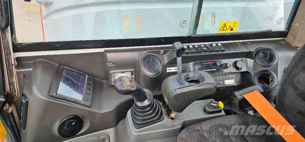 Takeuchi TB 260 Mini rýpadla < 7t